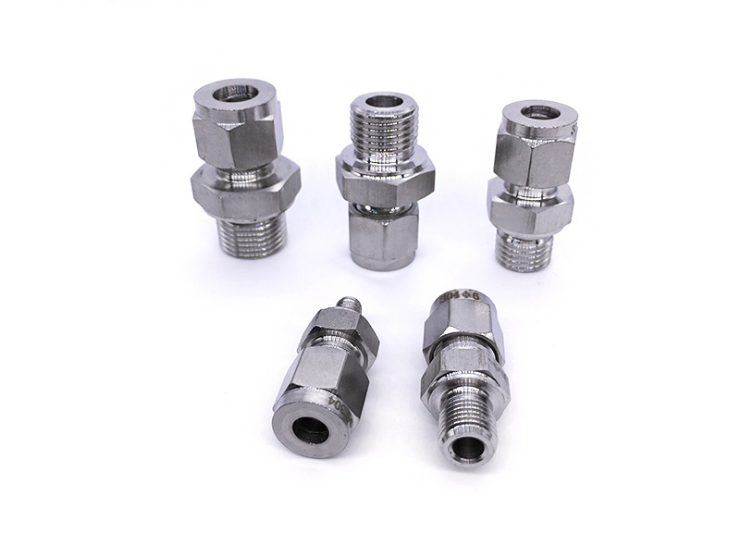 不锈钢双卡接头供应